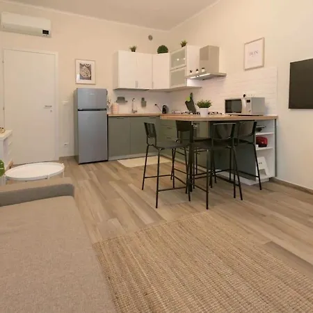 Casa Paradiso-relax E Comfort, Vicino Metro Apartment